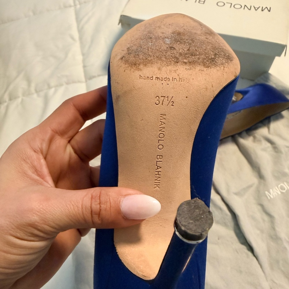 Manolo Blahnik Royal Blue Heels with Crystal Buckle - Picture 4 of 7